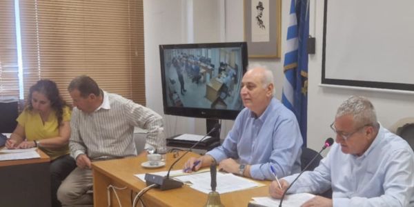 Ομόφωνο ψήφισμα στήριξης των αιτημάτων των υγειονομικών σωματείων Κρήτης από το Δημοτικό Συμβούλιο Βιάννου | Pancreta Ειδήσεις